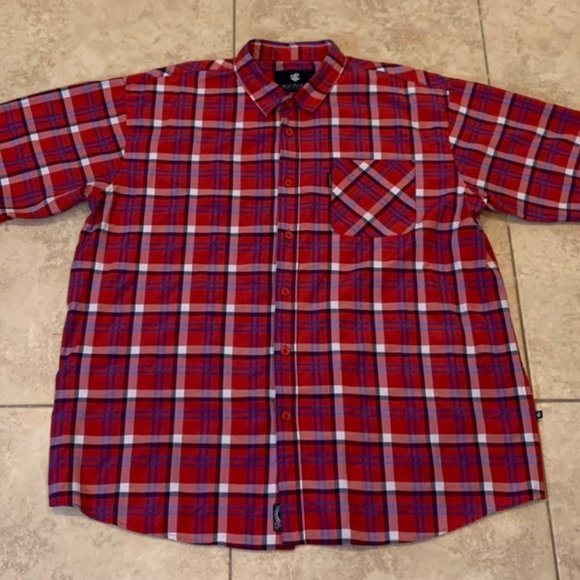 Rocawear Classic Men's Button Up - Picture 1 of 6